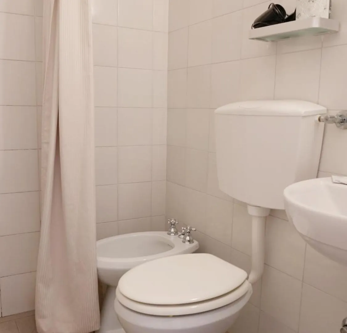 A Casa Di Mario E Nene Bed & Breakfast Viareggio